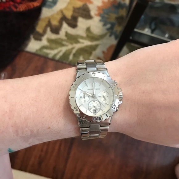 Like new Michael Kors chronograph watch main image 5